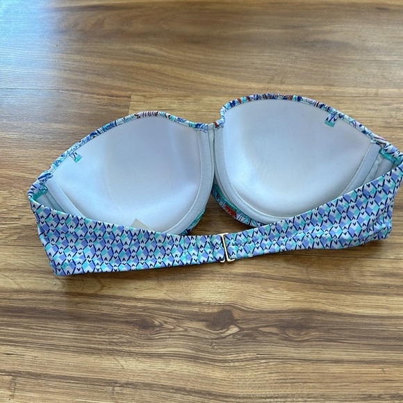 Bikini top - Picture 2 of 2